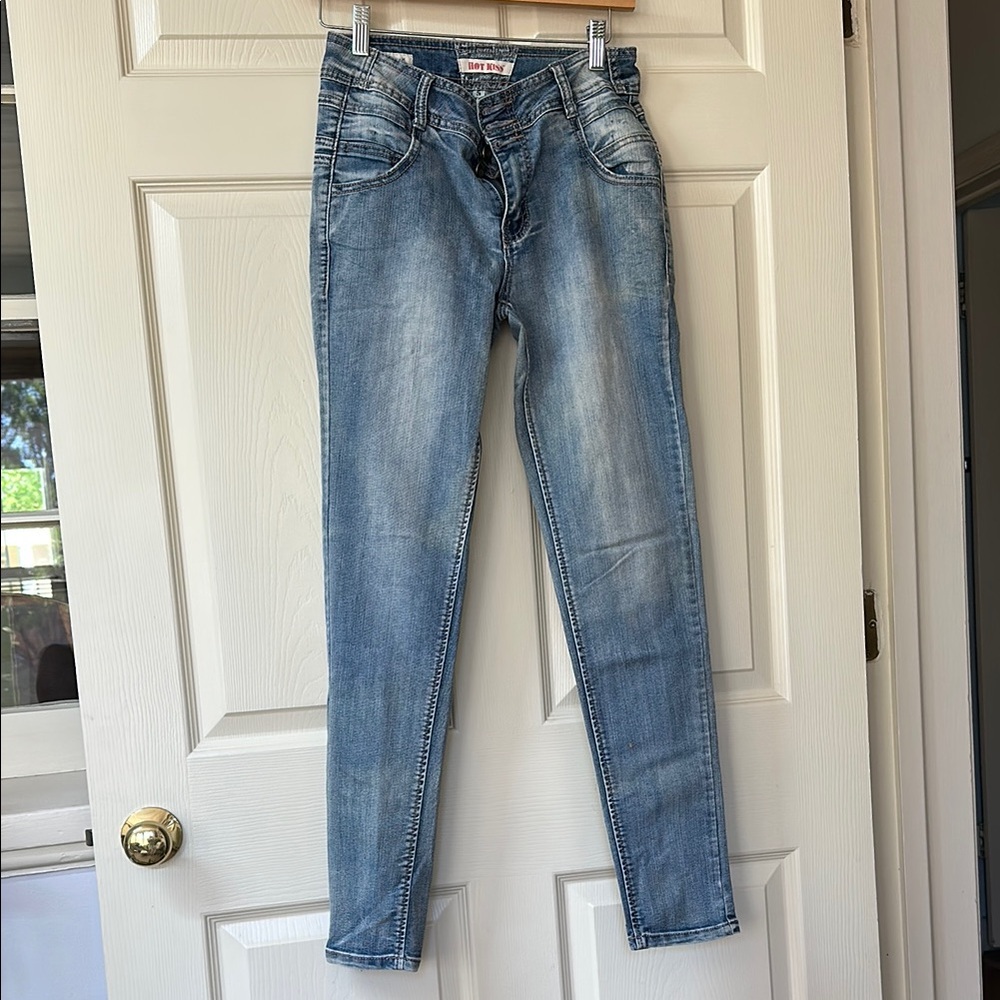 Women's Skinny Blue Jeans